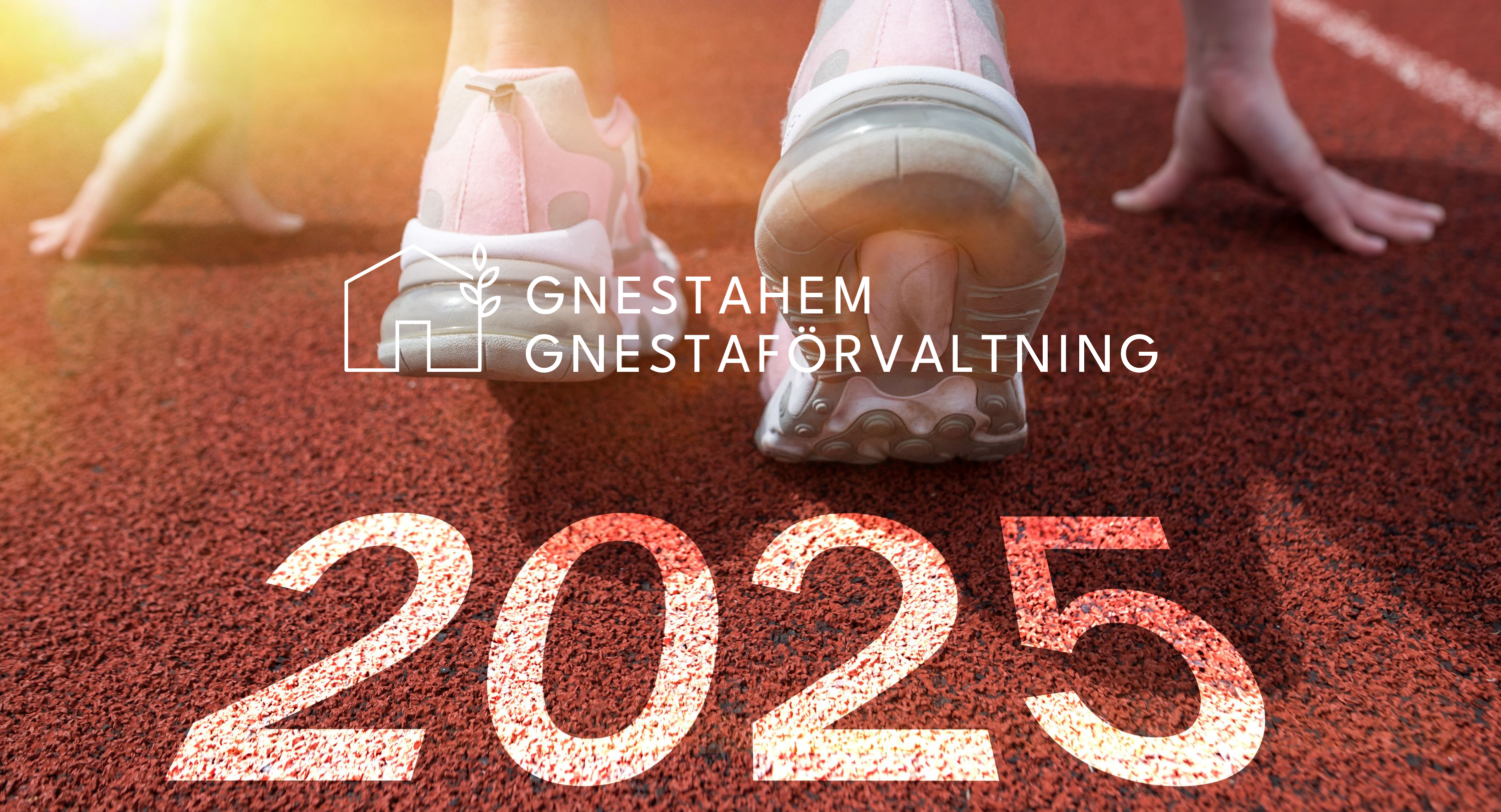 Bild på en löpare i som står i starten och en text med år 2025